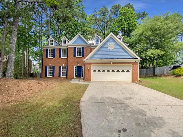 6370 Maid Marion Close, Alpharetta, GA 30005