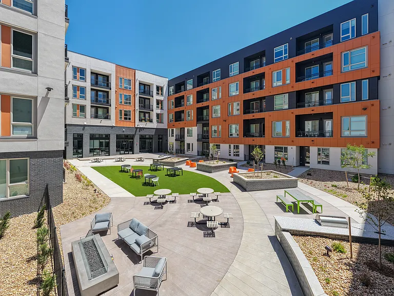Legacy Metro 525 — Photo 70