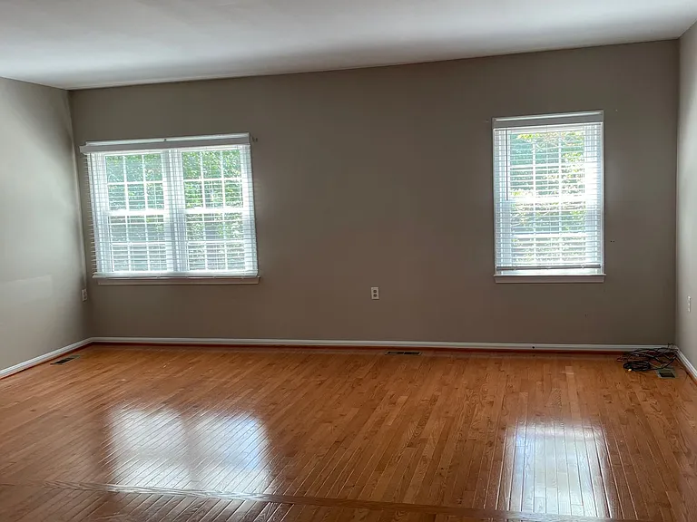 2893 Seminole Rd — Photo 4