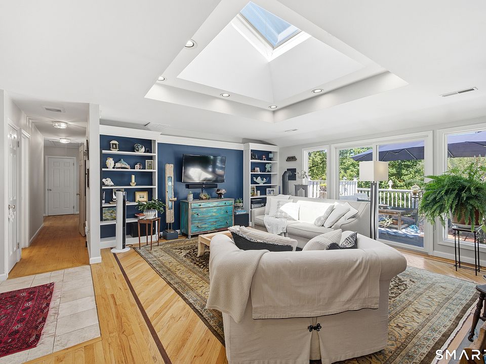 1st image of 40 Elbow Hill Road