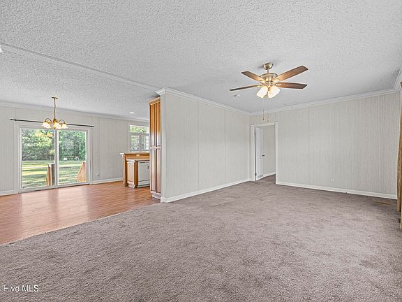3rd image of 2041 Bay Road