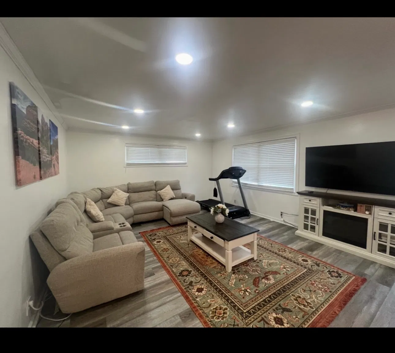 3 bed, 1442 sqft, $2,200 — Photo 1