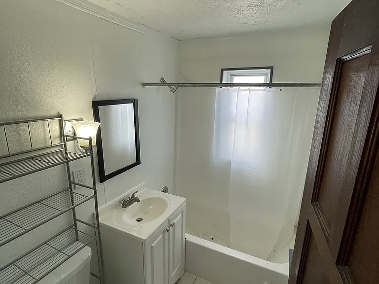 17846 Northwood Ave — Photo 14