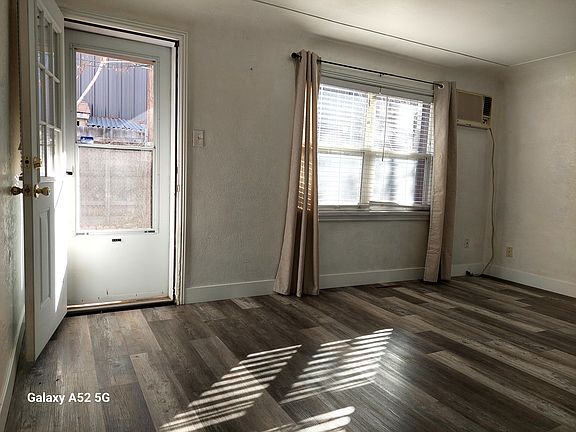 3rd image of 797 S Utica St #1