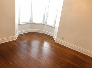 3209 N Oakley Ave #2, Chicago, IL 60618