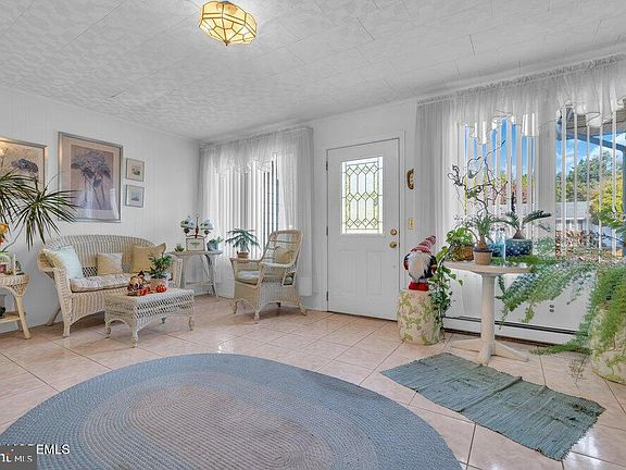 5th image of 14 Scarborough Pl