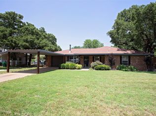 817 Gregory Rd, Graham, TX 76450