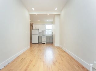 428 Bleecker St #3R, Brooklyn, NY 11237