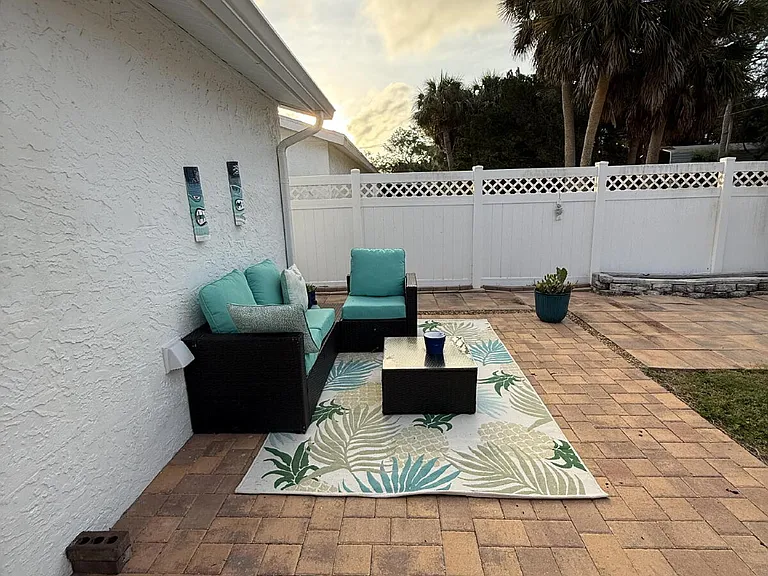 6814 Driftwood Dr — Photo 24