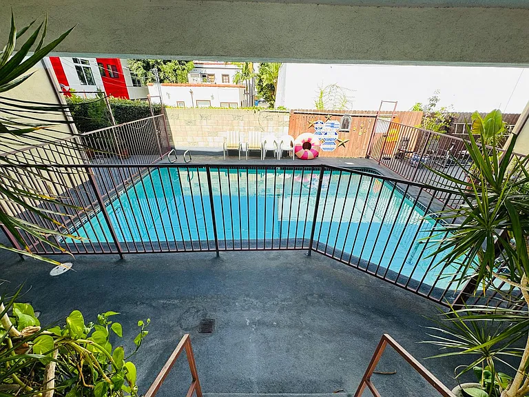 1211 N Ogden Dr — Photo 18
