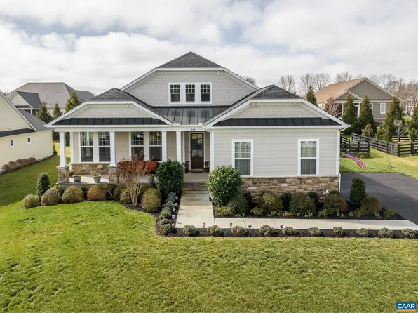 2423 Ferndown Ln, Keswick, VA 22947