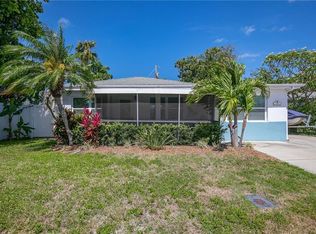 230 112th Ave, Treasure Island, FL 33706