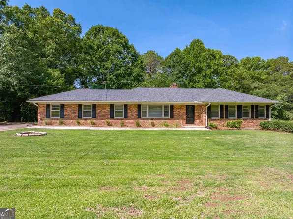 305 Old Airport Rd, Commerce, GA 30530