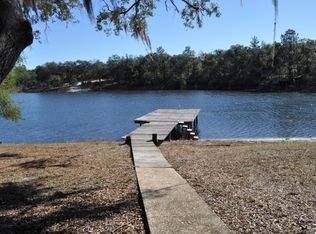 752 S Silver Lake Rd, Fountain, FL 32438