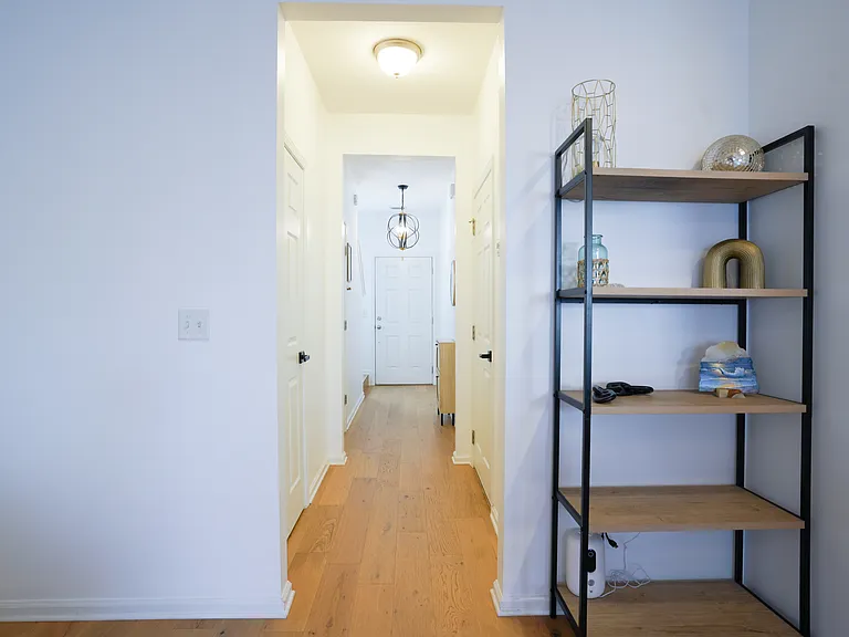 207 Moultrie Village Ln — Photo 8