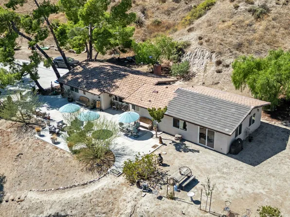 30325 N Brandywine Canyon Road, Canyon Country, CA 91351