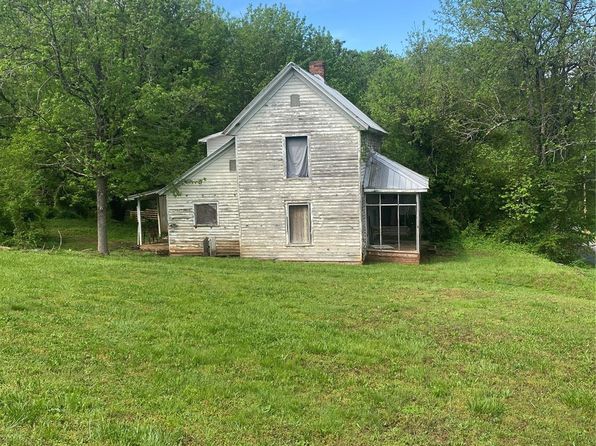 121 Blair St, Bostic, NC 28018