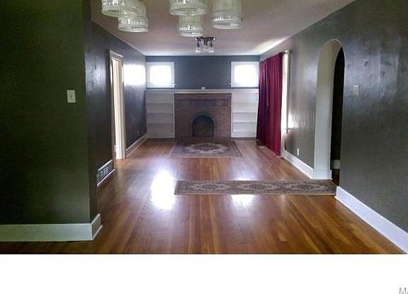 3rd image of 3858 Marietta Dr