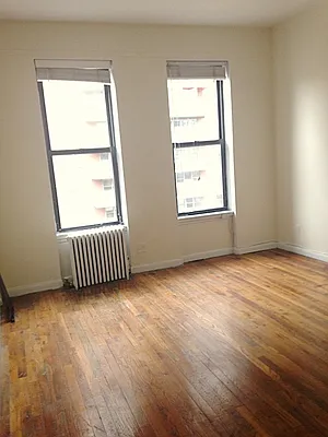 Rented by Luxor Homes & Investment Realty | media 30