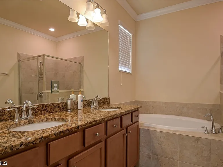 10973 Cherry Laurel Dr — Photo 5