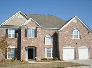 10813 Huntington Meadow Ln, Charlotte, NC 28273