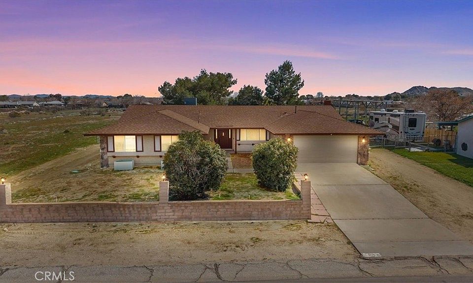 1st image of 40576 161st St E