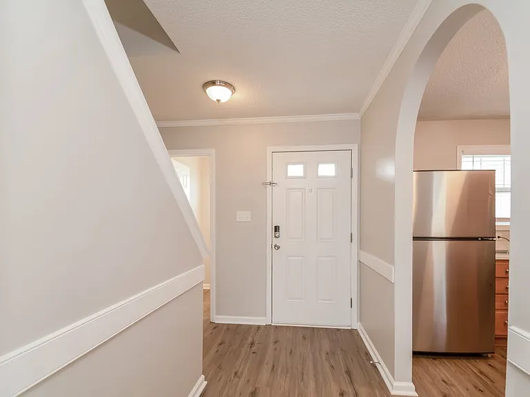 5 Toms Rock Pl — Photo 4