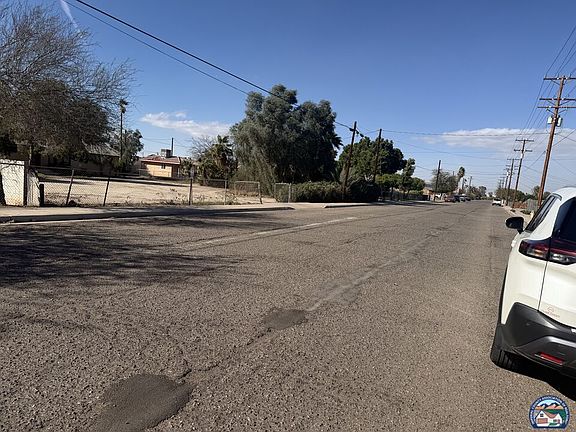 5th image of 1210 C N Perry Rd