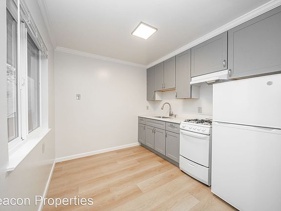 5th image of 24 Linda Ave #6