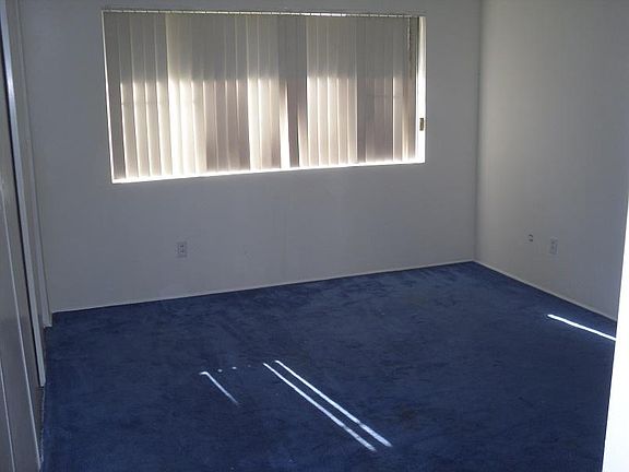 2nd image of 810 E Washington Ave Unit C
