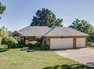 1596 Green Valley Rd, Clever, MO 65631