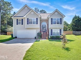 3593 Stephens Creek Ct, Loganville, GA