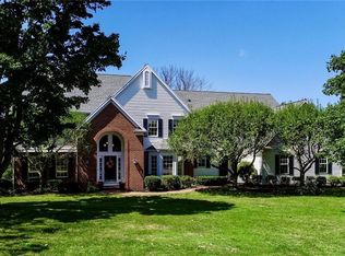 5 Barrington Hls, Pittsford, NY 14534