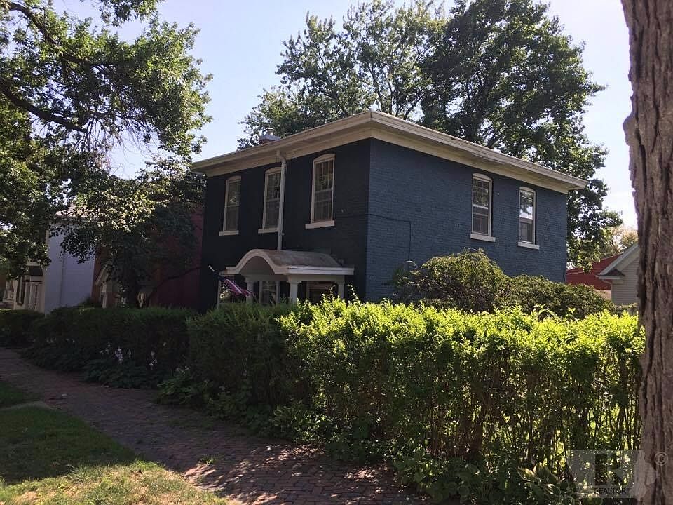 2nd image of 623 N 7th St