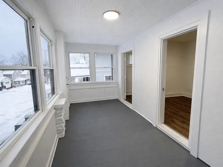 712 Roselle Ave #A — Photo 4