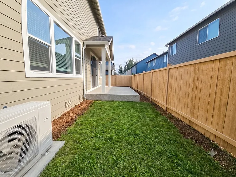 16307 8th Ave E — Photo 27