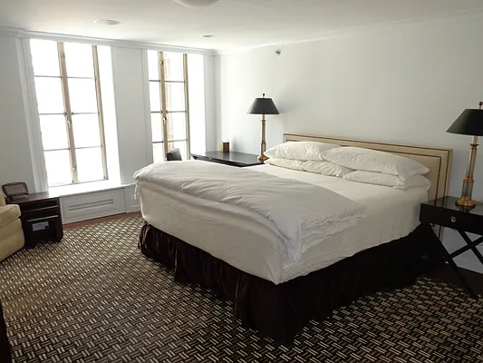 Rented by Sotheby's International Realty | media 56