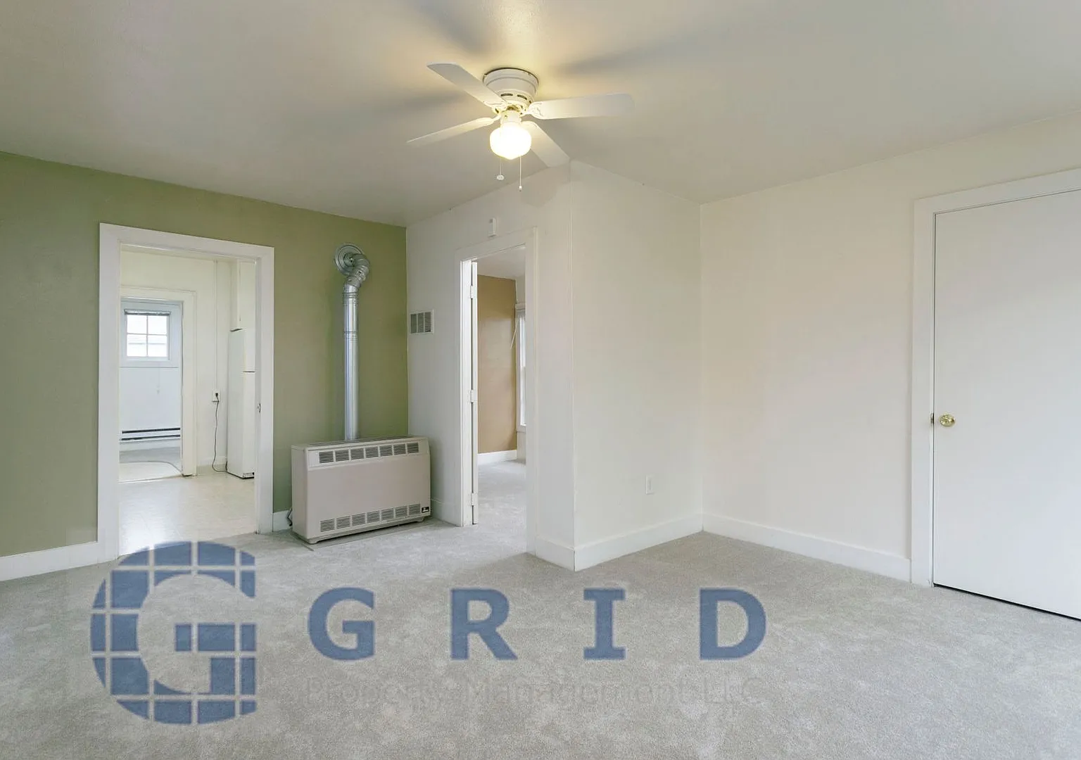 Gorgeous Bungalow in Mississippi Corridor! — Photo 2