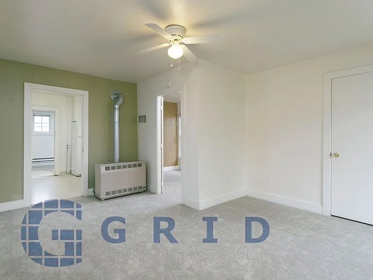 3929 N Albina Ave — Photo 3