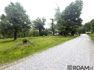 19151 River Bend Rd, Maurepas, LA 70449