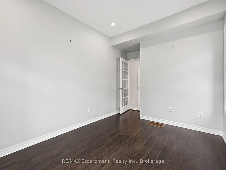 141 Borers Creek Cir — Photo 11