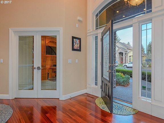 5th image of 1104 NE 152nd Ave