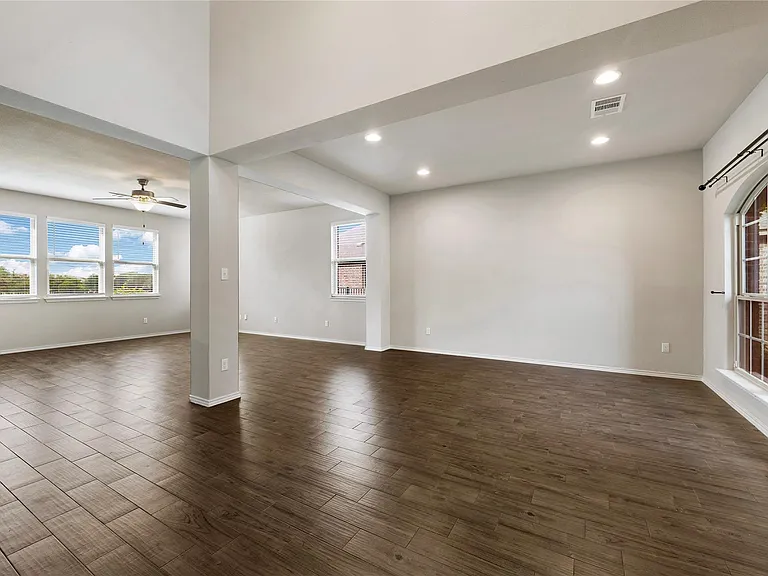16920 John Michael Dr — Photo 6