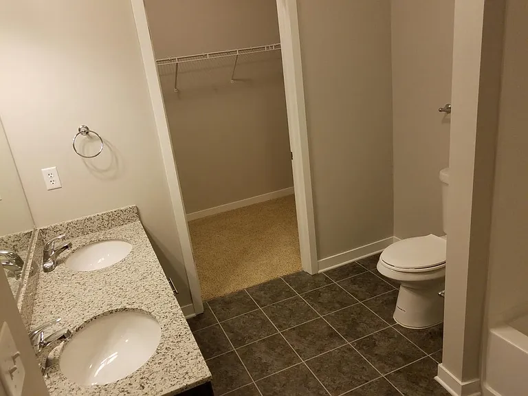 1122 Litton Ave #117 — Photo 4