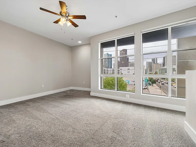 2400 Champa St #5 — Photo 15