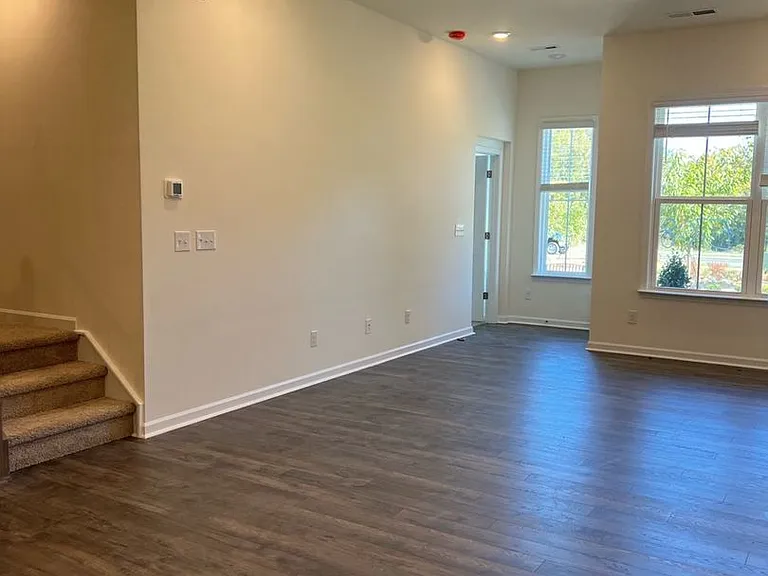 5708 Rivulet Way — Photo 5