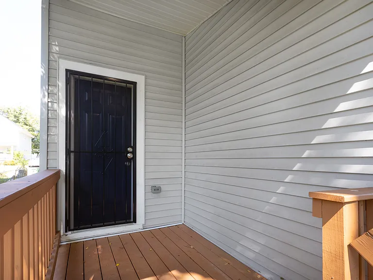 505 McCabe Ave — Photo 22