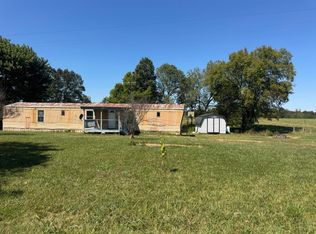 1266 Parkhurst Rd, Red Boiling Springs, TN 37150