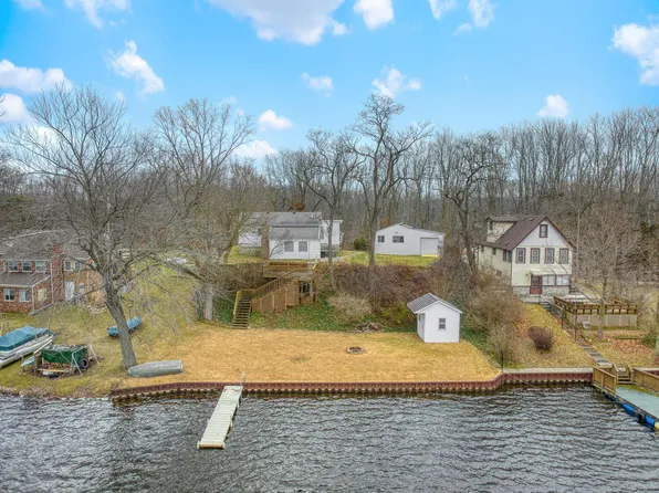 1610 Mull Rd, Tipton, MI 49287