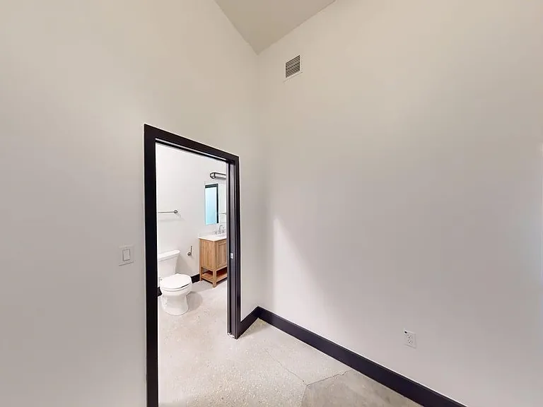Thirty60 Lofts — Photo 67